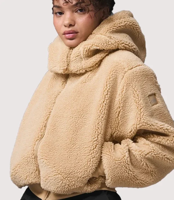 WomenAloFoxySherpaHoodedJacketIvory