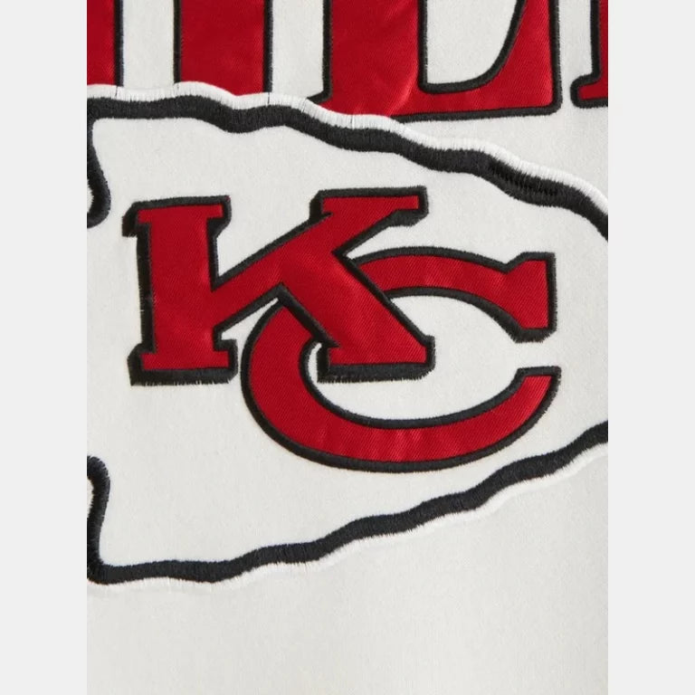 Abercrombie_amp_FitchKansasCityChiefsGraphicCrewSweatshirt