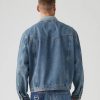 Levi_sXMclarenRacingHeritageTruckerJacketForMenAndWomenOnSale