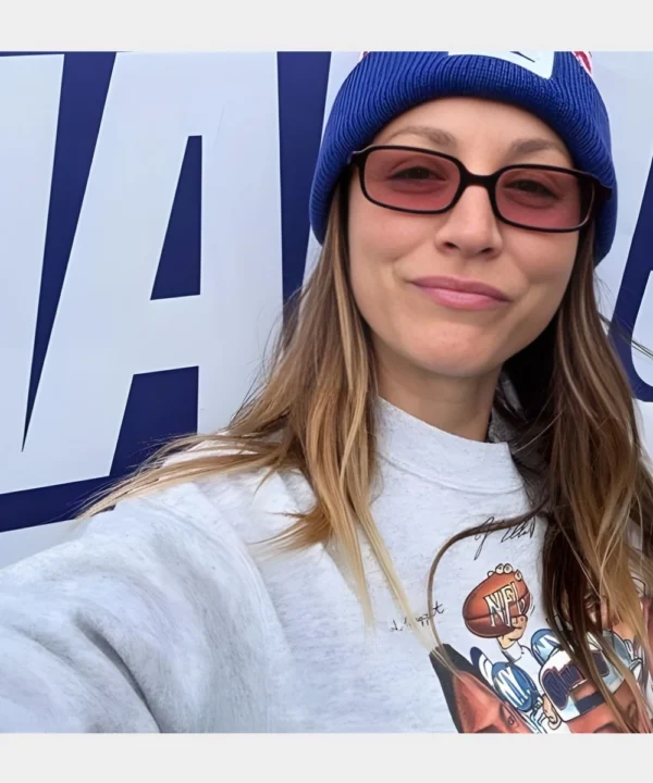 Kaley Cuoco Sweatshirt