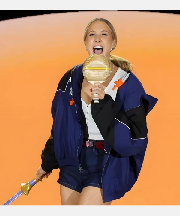 American Actress Nikki Glaser 83rd Annual Golden Globe Awards 2026 Marty Supreme Jacket