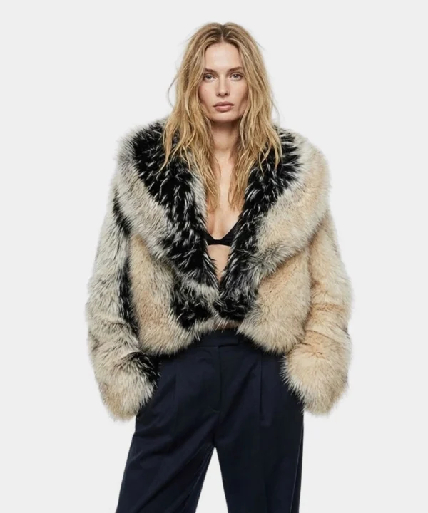 American Sports Commentator Erin Andrews Viral 2026 49ers vs Eagles Playoff Game Auter The Fox Jacket