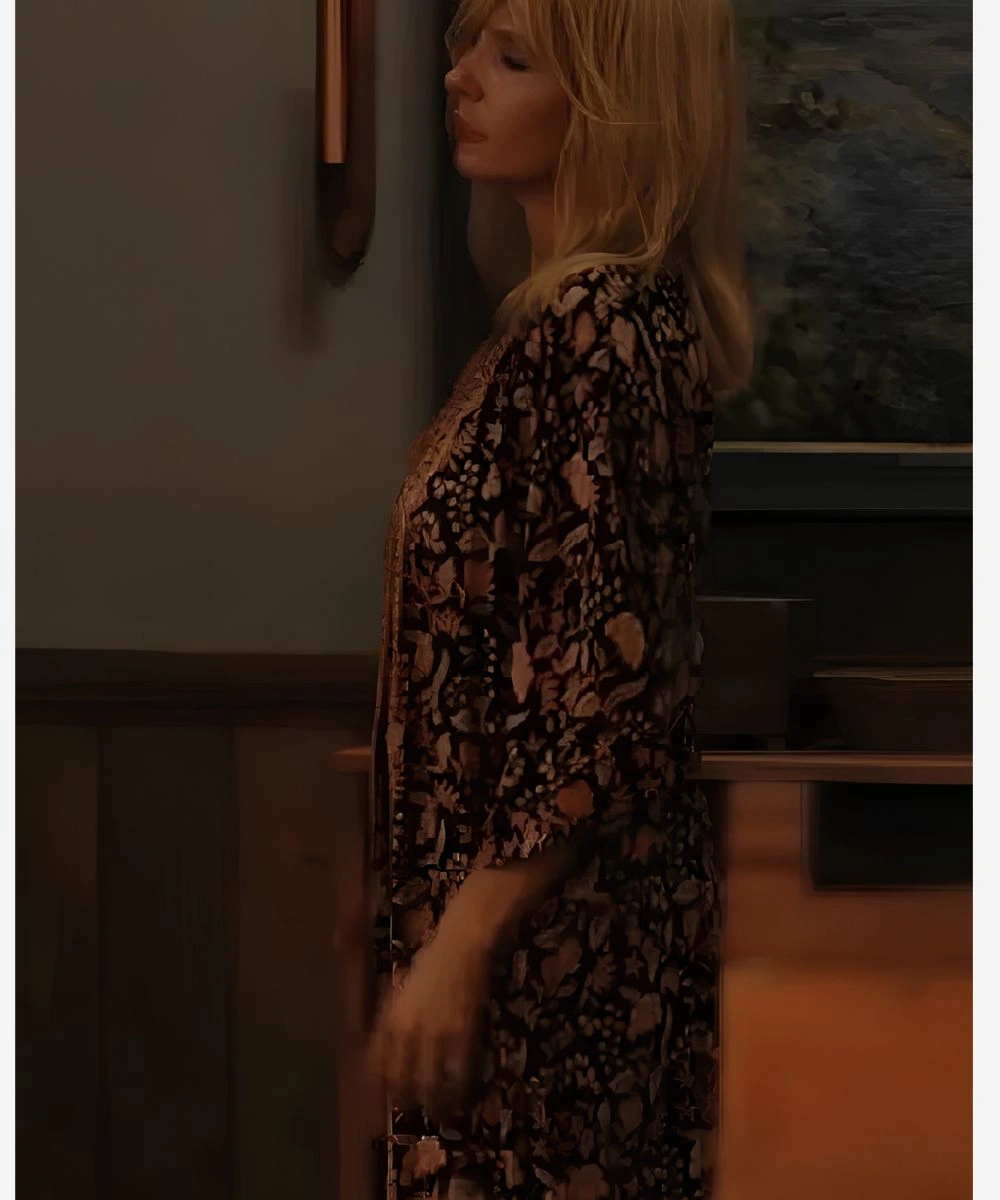 Beth Dutton TV Series Dutton Ranch S01 2026 Kelly Reilly Floral Robe