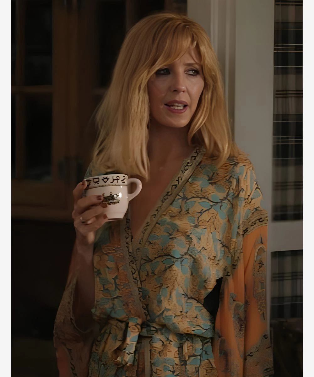 Kelly Reilly TV Series Yellowstone Beth Dutton Floral Kimono Robe
