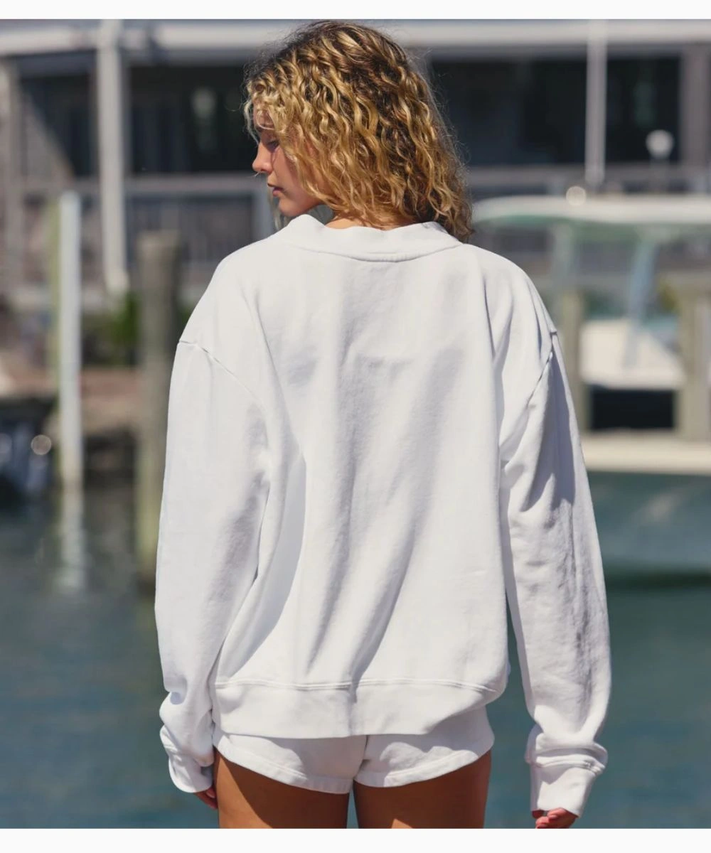 Women's Mossy Oak Mock Neck White Sweatshirt