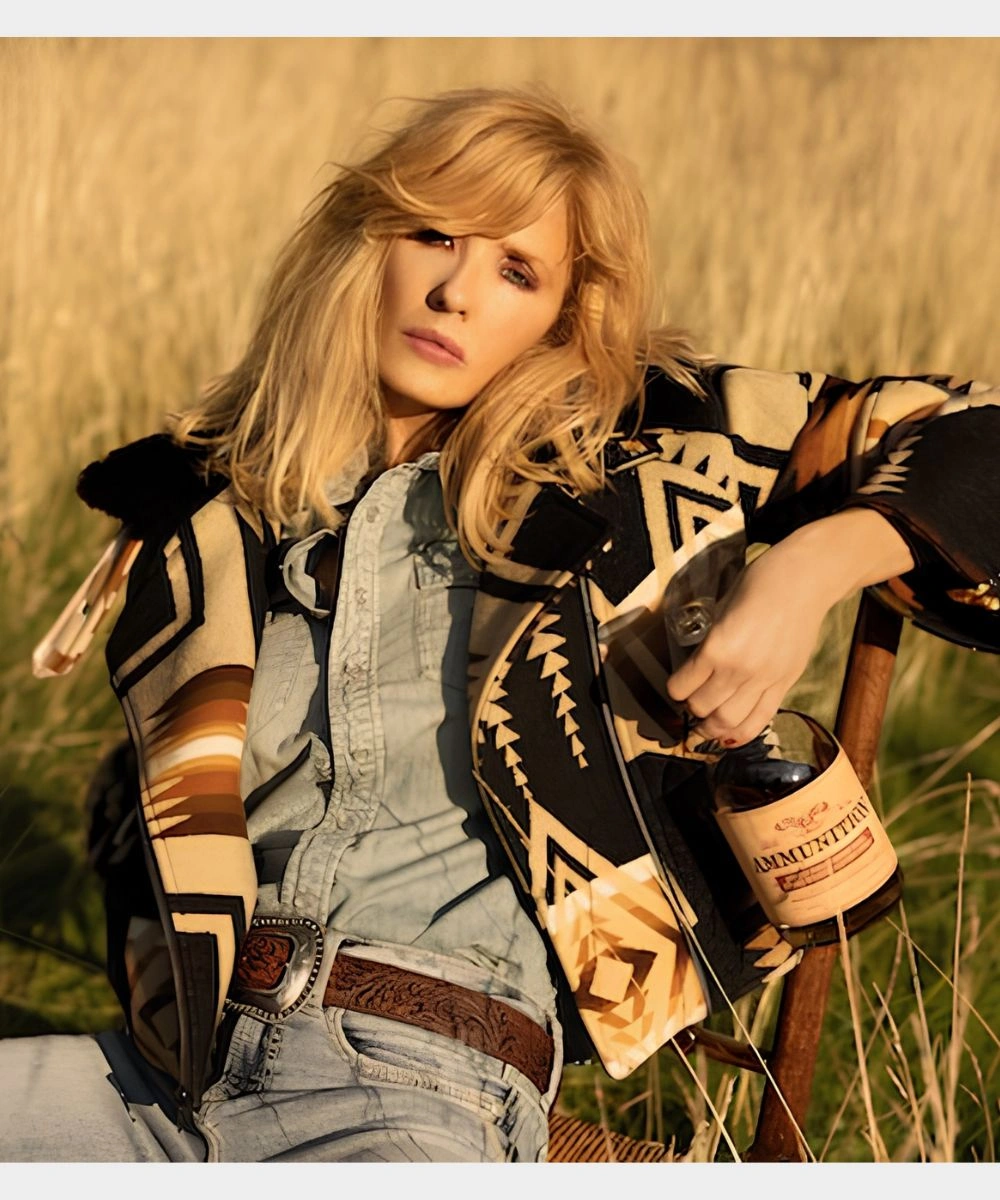 Actress Kelly Reilly Yellowstone Beth Dutton Shearling Collar Aztec Jacket