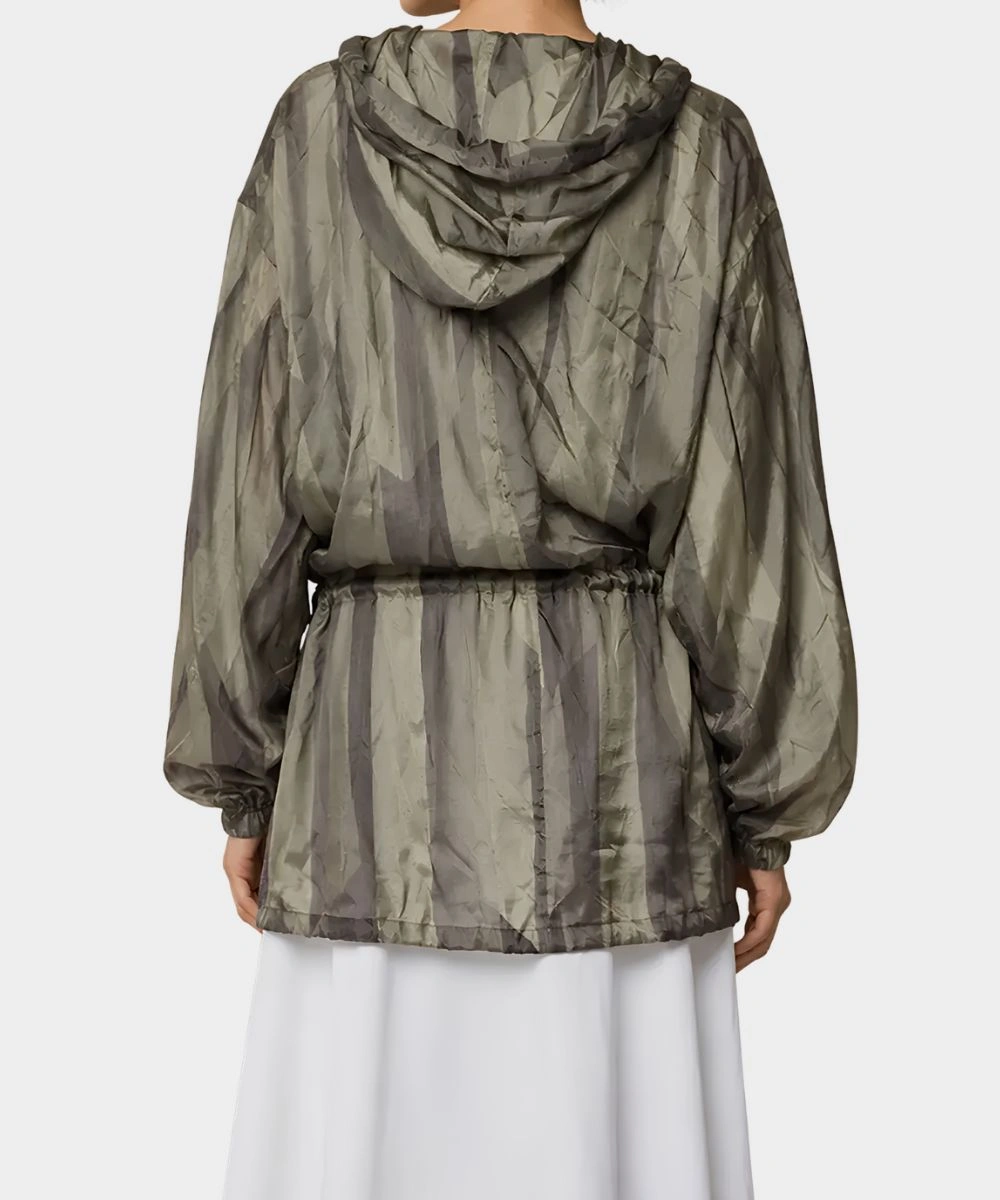 Movie The Devil Wears Prada 2 Anne Hathaway Andy’s Silk Striped Utility Jacket Grey